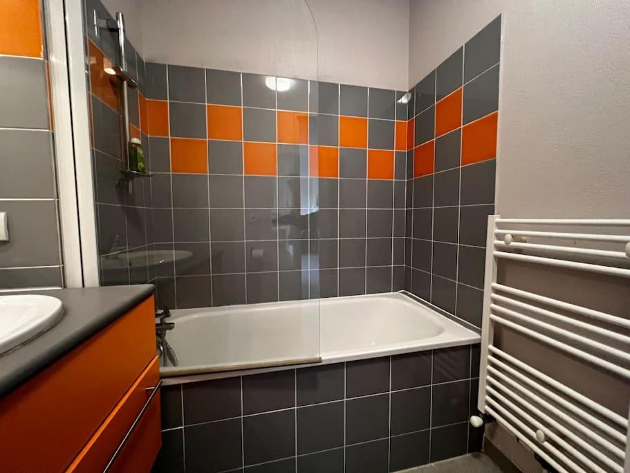 Le Sacramento Apartment Juvignac Ngoại thất bức ảnh